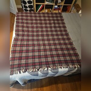 Non-Branded wool stadium lap blanket (Read description)